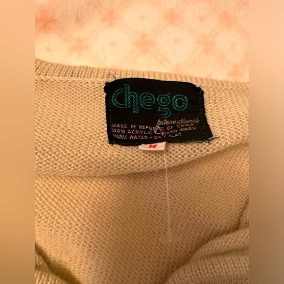 Cottage core bell sleeve sweater - Picture 4 of 7